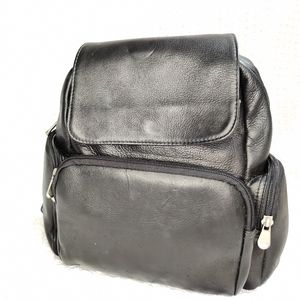 Vintage leather backpack small black